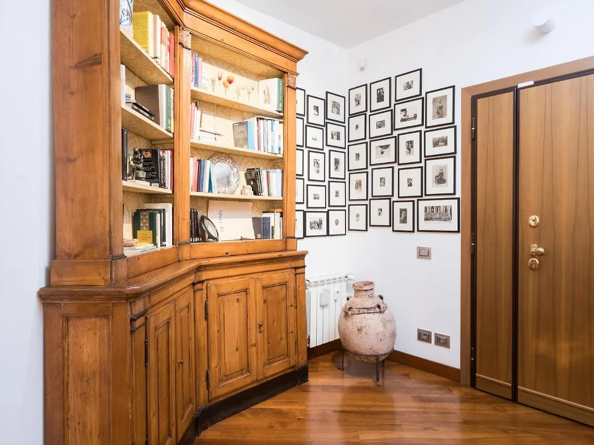 Apartment Marisol'S House, Colosseo Rome
